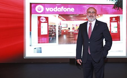 1486734061_Vodafone_Turkiye_Icra_Kurulu_Baskan_Yardimcisi_M._Sinan_Kizildag