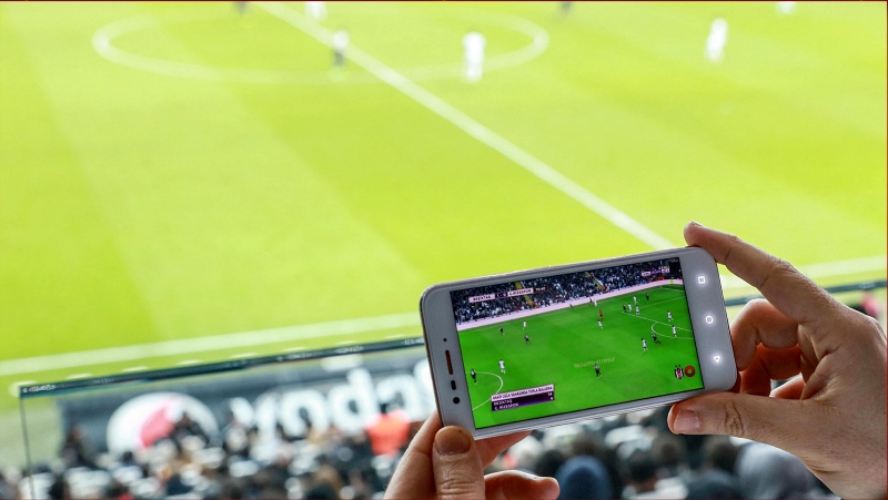 1490695229_Vodafone_Arena_Uygulamas___1