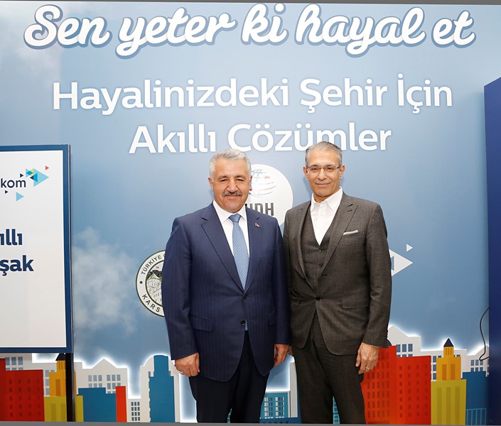 1490863568_UDH_Bakan___Ahmet_Arslan___Turk_Telekom_CEO_Paul_Doany