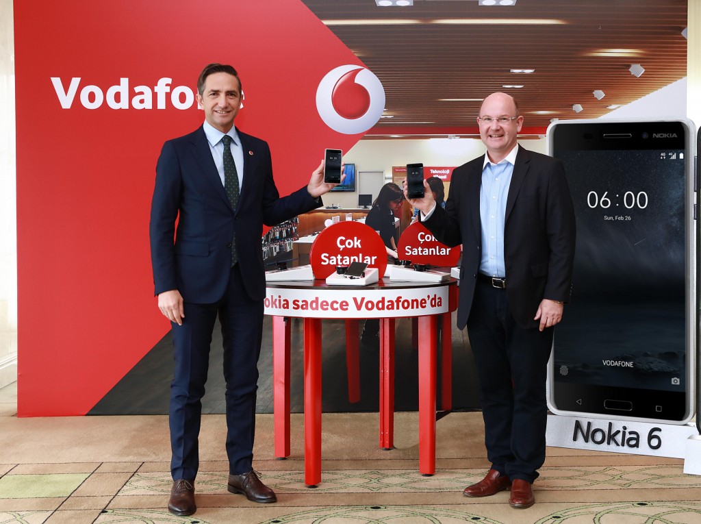 1497863436_Vodafone_Icra_Kurulu_BSK_YRD_Engin_Aksoy_HMD_Global_Baskani_Florian_Seic...