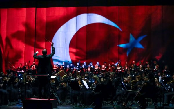 AKM’de Teknoloji Sanatla Harmanlandı