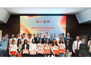 Huawei Türkiye 2022 Seeds for the Future (Geleceğin Tohumları) Projesi Tamamlandı