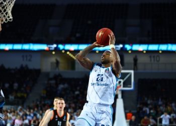 Türk Telekom CEO’su Ümit Önal: “Türk sporunu desteklemeye devam edeceğiz”