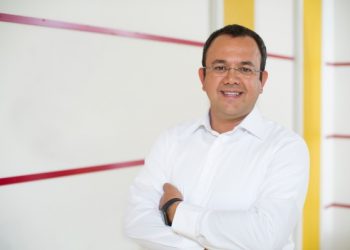 Kişiselleştirilmiş Eğitim ve Yapay Zeka Öğrenmeyi Dönüştürüyor