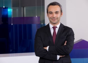 Akıllı Sözleşmelerin Trend Uygulaması DAO’ların Faydaları ve Riskleri