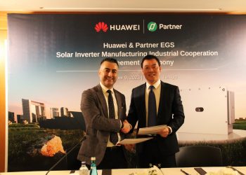 Huawei Türkiye ve Partner EGS, Türkiye’de Inverter Üretimi İçin İşbirliğine Gidiyor
