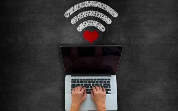 Romantik Dolandırıcılara Dikkat!