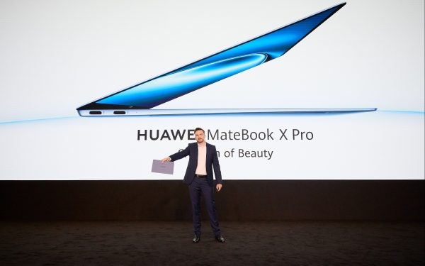 HUAWEI Yeni Akıllı Giyilebilir Cihazları Piyasaya Sürüyor