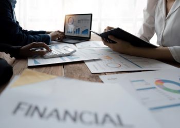 Fintek Sektöründe 2025’in Öne Çıkan Trendleri: Yapay Zeka ve Giyilebilir Teknolojiler
