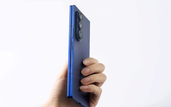 Katlanabilir telefonda yeni kilometre taşı: Galaxy Z Fold7